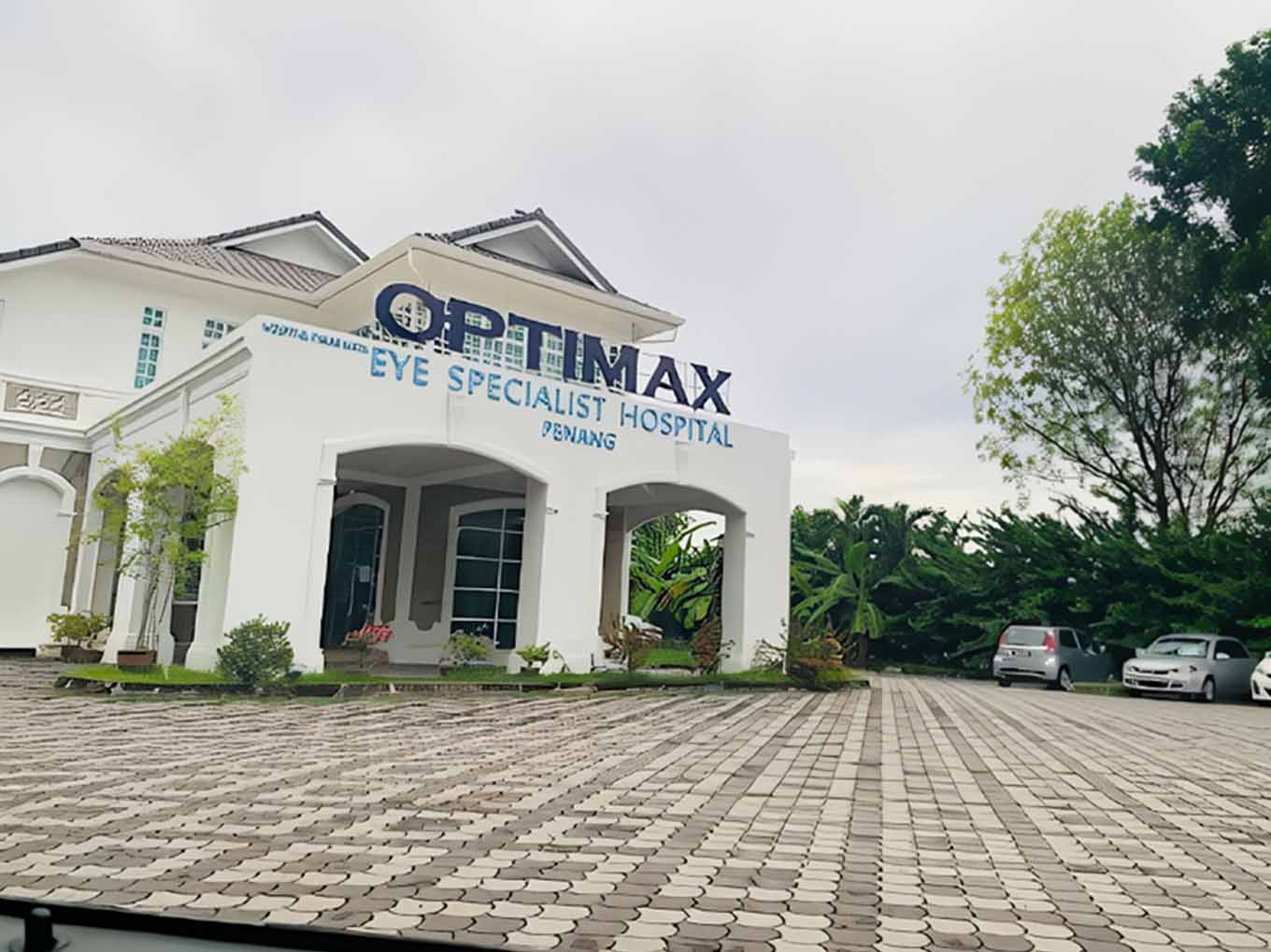 img-OPTIMAX EYE SPECIALIST BUKIT MERTAJAM